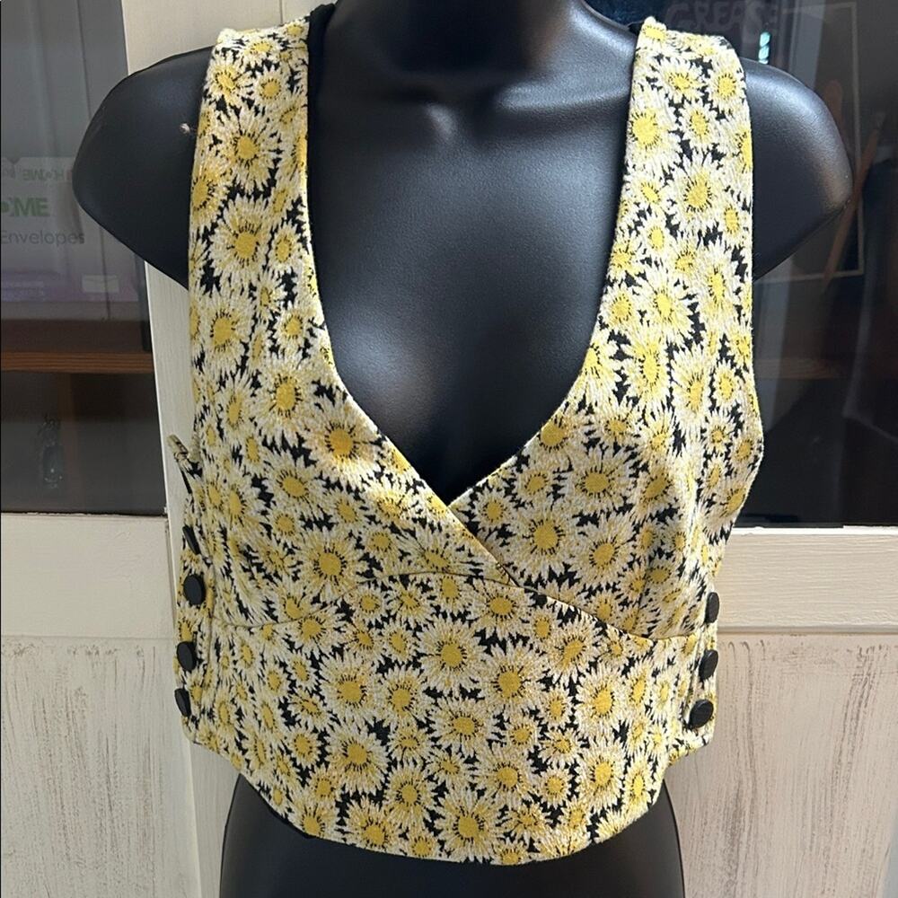 Anthropologie Maeve Cropped Daisy Vest - Picture 3 of 6